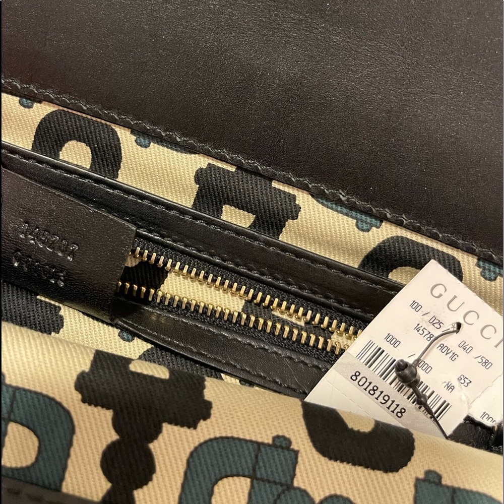 AUTHENTIC GUCCI BAG - Picture 7 of 8